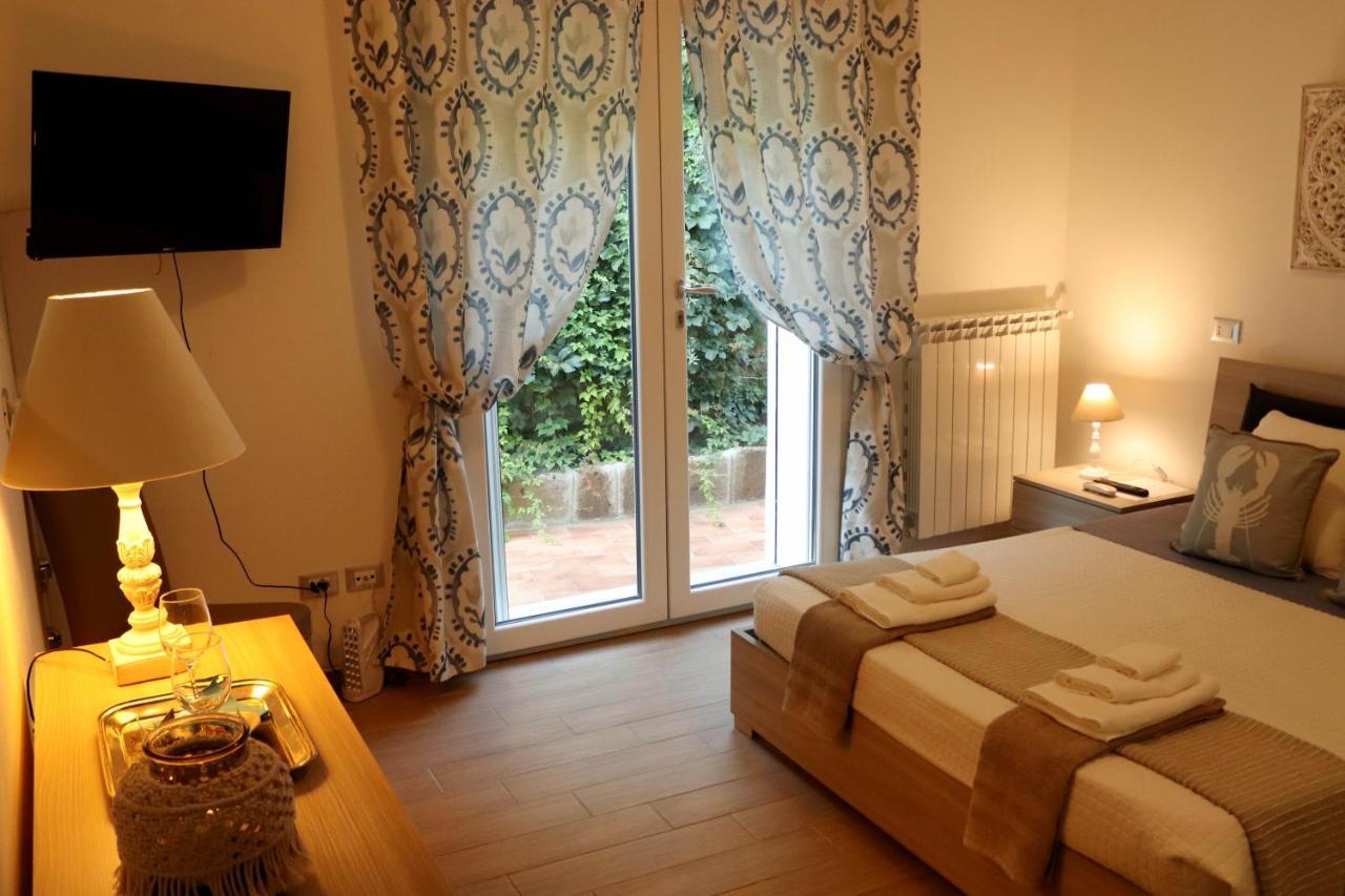 Sunset House Bed & Breakfast Анцио Екстериор снимка